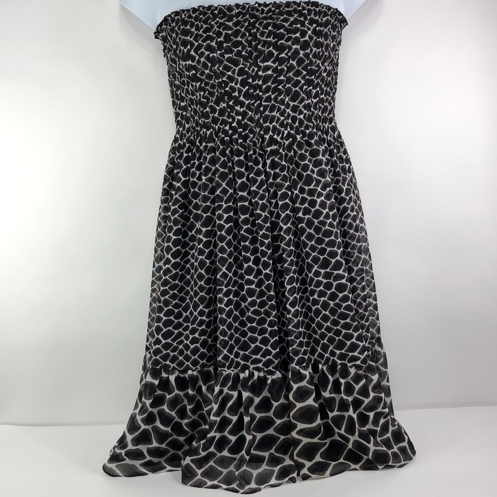White House Black Market Black and White Strapless Smocked Dress